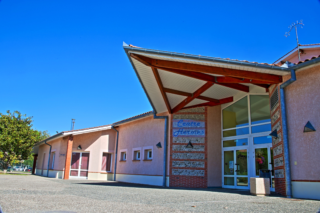 mairie-eaunes-equipements-municipaux-centre-hermes